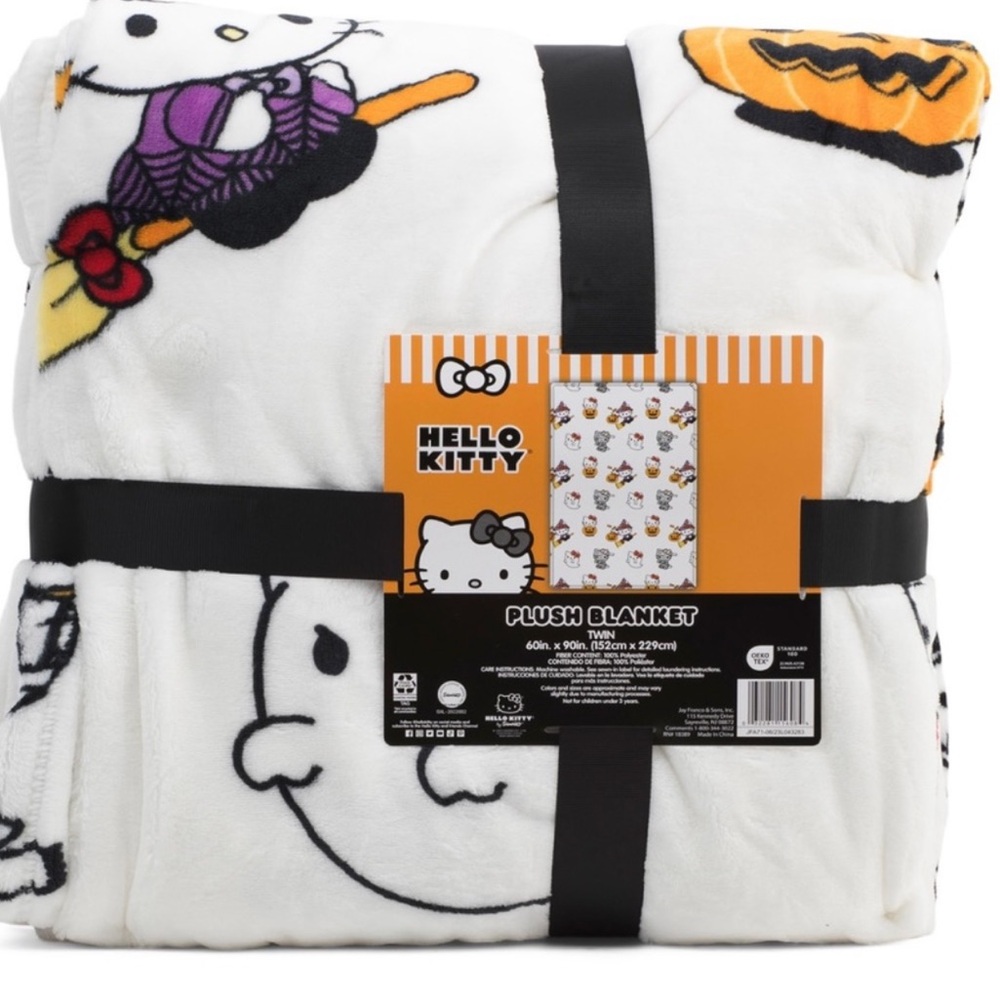 Hello Kitty Halloween Ghost Blanket Throw Twin Sized BRAND NEW 90x90”
